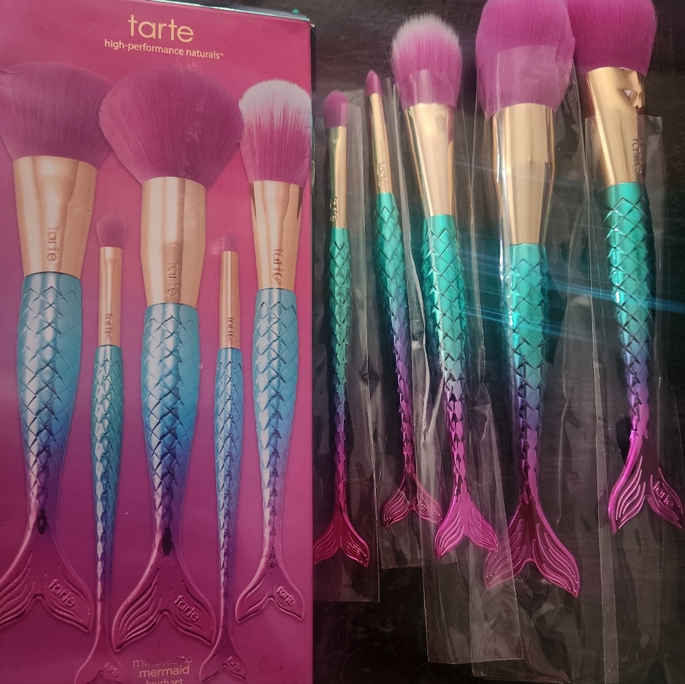 Sold tarte brush set not for sale